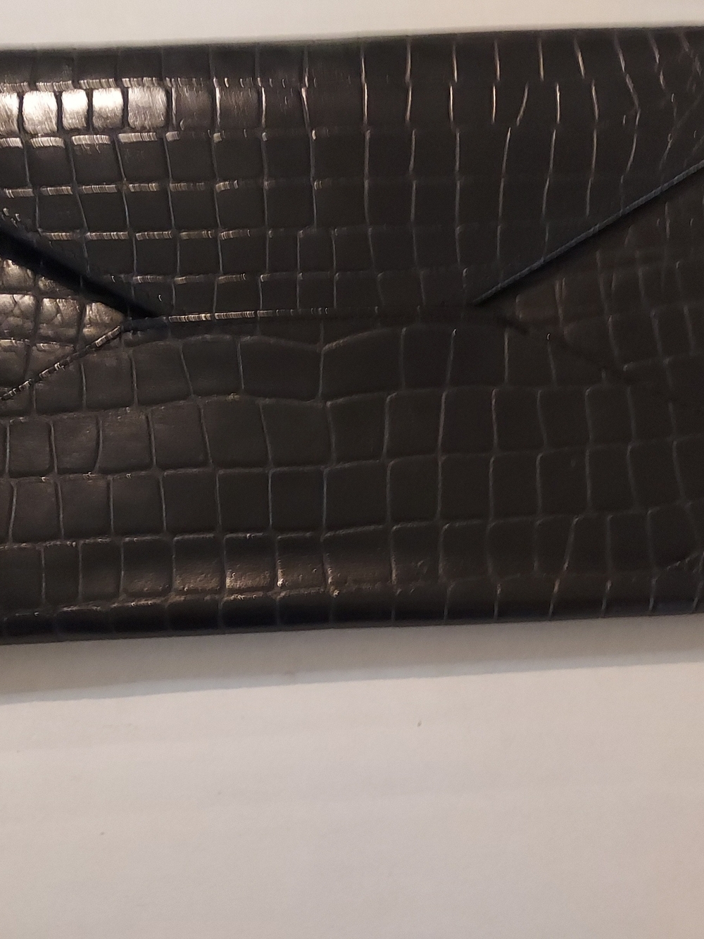 Piel Canela Black Croc-Embossed Leather Envelope Clutch Purse Night On The Town